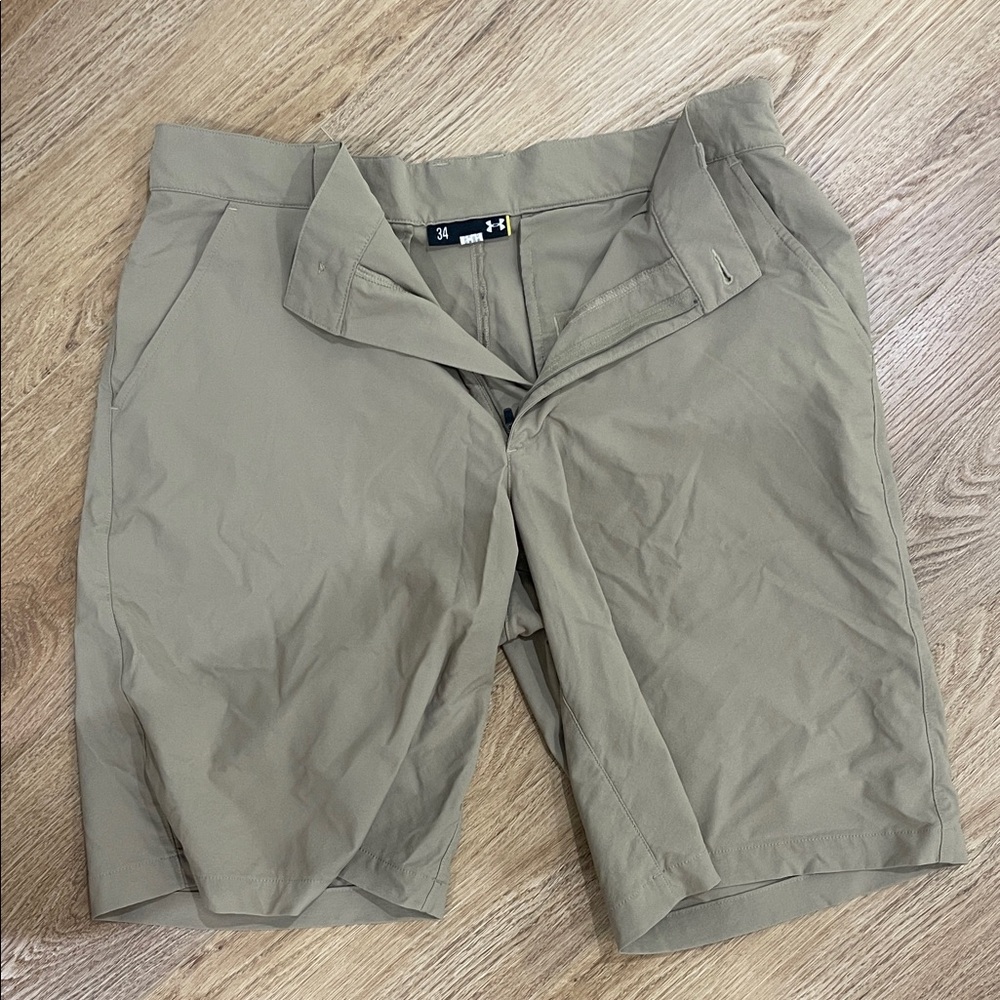 Men's Under Armour Khaki Golf Shorts